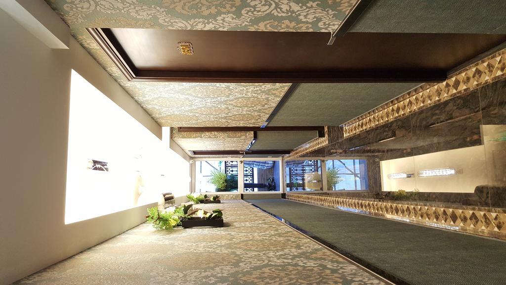 Seasons - Causeway Bay Гостевой дом 2*